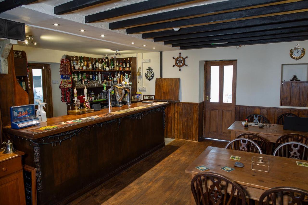 The Anchor Inn Hartland Exterior foto